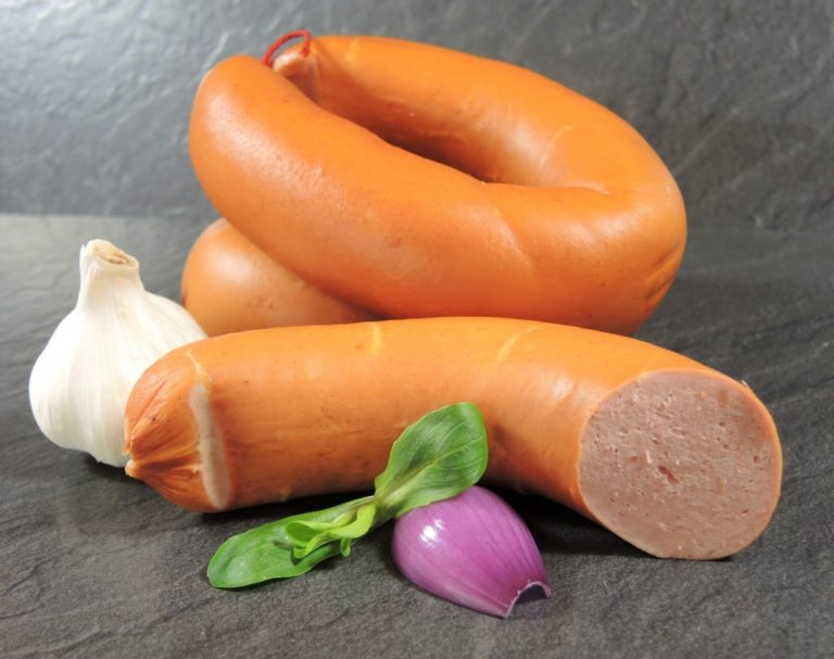Fleischwurst mit Knoblauch